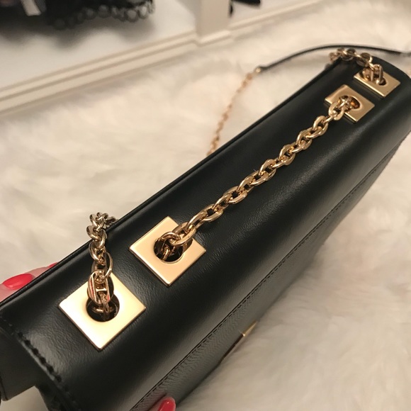 Flat Iron Handbag - Picture 6 of 9